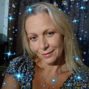 Meet your Posher, Becky